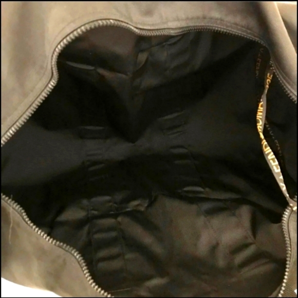 FENDI BLACK NYLON LEATHER 2 WAY TRAVEL HAND BAG/1A4261 - Picture 8 of 14